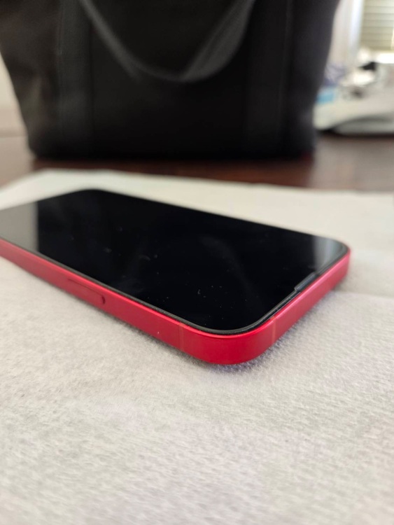 iPhone 13 128GB SIMフリー（スマホ）の商品画像 - 査定依頼日：2025年8月25日 - 最高査定価格：43,000円