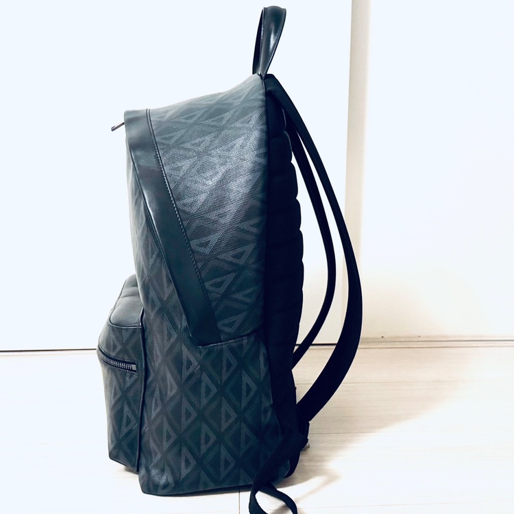 CDダイヤモンドバックパック（ブランドバッグ）の商品画像 - 査定依頼日：2025年8月4日 - 最高査定価格：200,000円