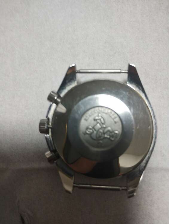 オメガ スピードマスター （高級時計）の商品画像 - 査定依頼日：2025年6月1日 - 最高査定価格：320,000円