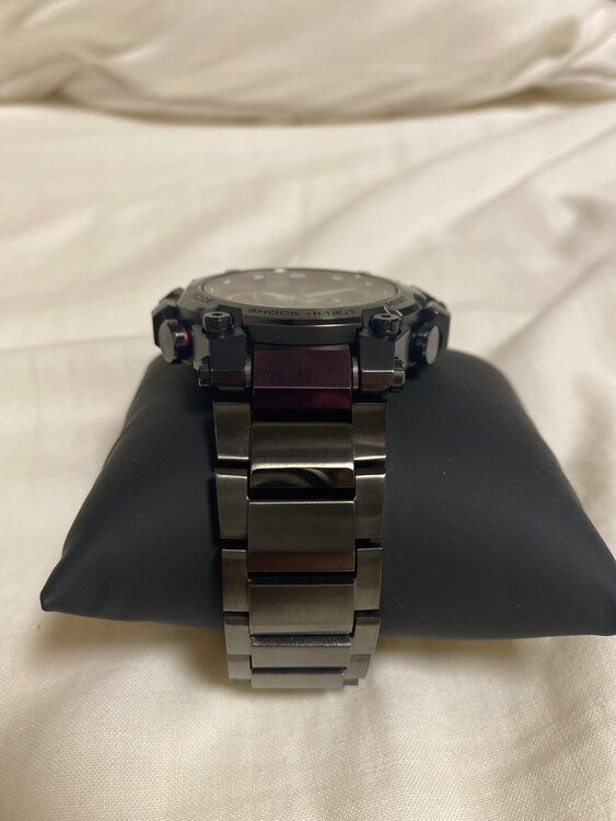 G-SHOCK その他 MTG-B3000BD-1AJF（高級時計）の商品画像 - 査定依頼日：2025年4月25日 - 最高査定価格：32,000円