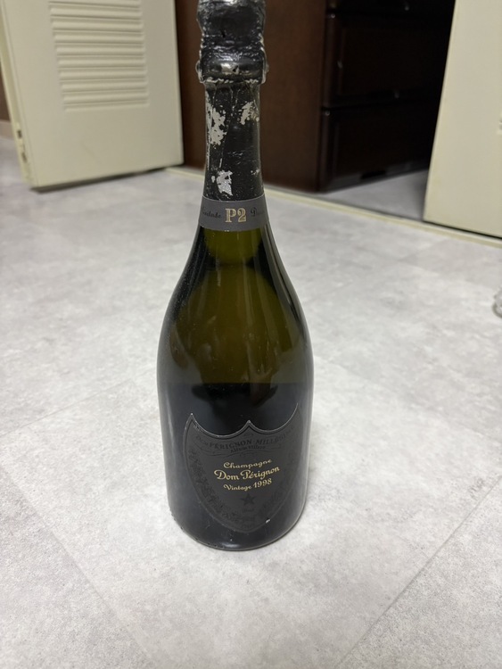 シャンパン ドン・ペリニヨン （お酒）の商品画像 - 査定依頼日：2026年3月3日 - 最高査定価格：50,000円