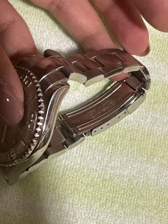 ロレックス ヨットマスター （高級時計）の商品画像 - 査定依頼日：2025年8月16日 - 最高査定価格：1,200,000円