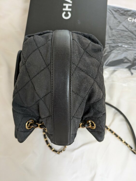 シャネル　デニム＆カーフレザー　チェーンショルダー（ブランドバッグ）の商品画像 - 査定依頼日：2026年3月24日 - 最高査定価格：160,000円