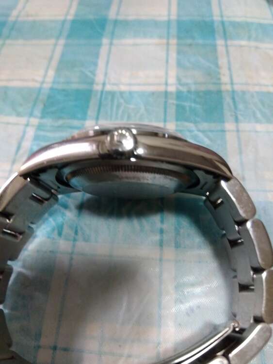 ロレックス エクスプローラー 14270（高級時計）の商品画像 - 査定依頼日：2025年4月26日 - 最高査定価格：730,000円