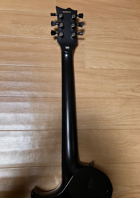 E-II EC QM FR / Charcoal Burst（ピアノ・楽器・PA機材）の商品画像 - 査定依頼日：2026年4月12日 - 最高査定価格：130,000円