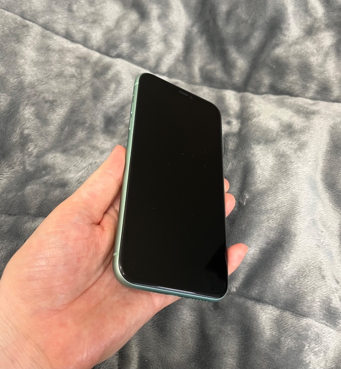 iPhone11 64GB SIMフリー（スマホ）の商品画像 - 査定依頼日：2026年5月6日 - 最高査定価格：20,000円