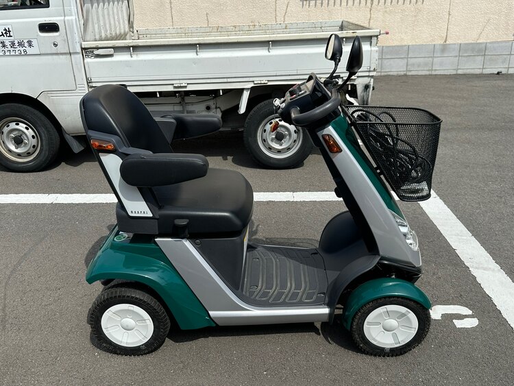 HONDA モンパルML200（カー用品）の商品画像 - 査定依頼日：2025年4月24日 - 最高査定価格：55,000円