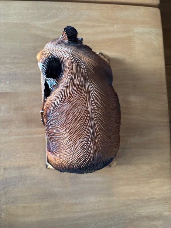 木彫り熊（美術品・骨董品）の商品画像 - 査定依頼日：2026年3月26日 - 最高査定価格：2,000円