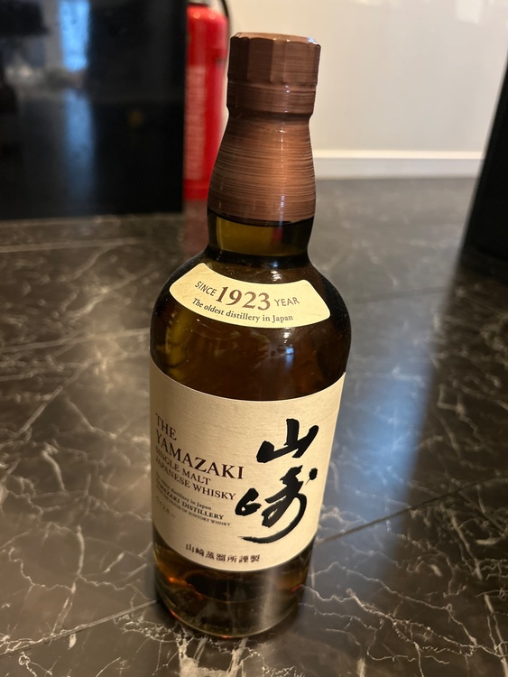 ウイスキー サントリー山崎（お酒）の商品画像 - 査定依頼日：2026年7月26日 - 最高査定価格：28,500円