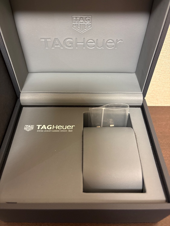タグホイヤー カレラ RQL9166（高級時計）の商品画像 - 査定依頼日：2026年4月19日 - 最高査定価格：430,000円