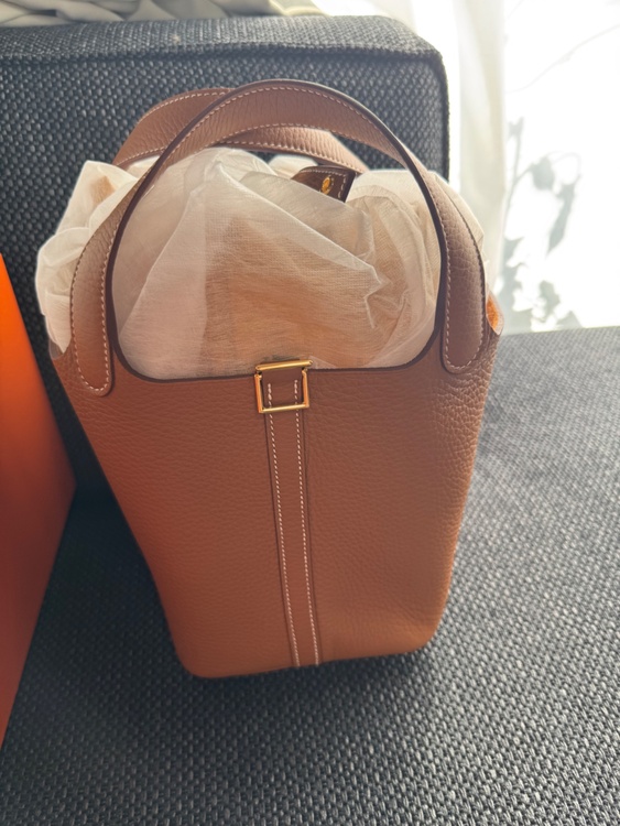 ゴルゴル　PM（ブランドバッグ）の商品画像 - 査定依頼日：2026年7月20日 - 最高査定価格：700,000円