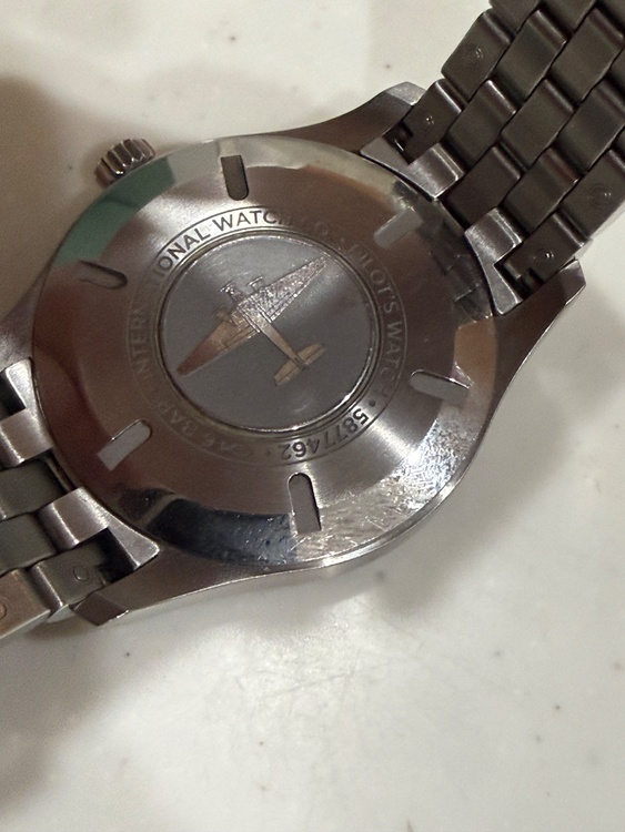 IWC パイロットウォッチ IW32701（高級時計）の商品画像 - 査定依頼日：2026年3月24日 - 最高査定価格：560,000円