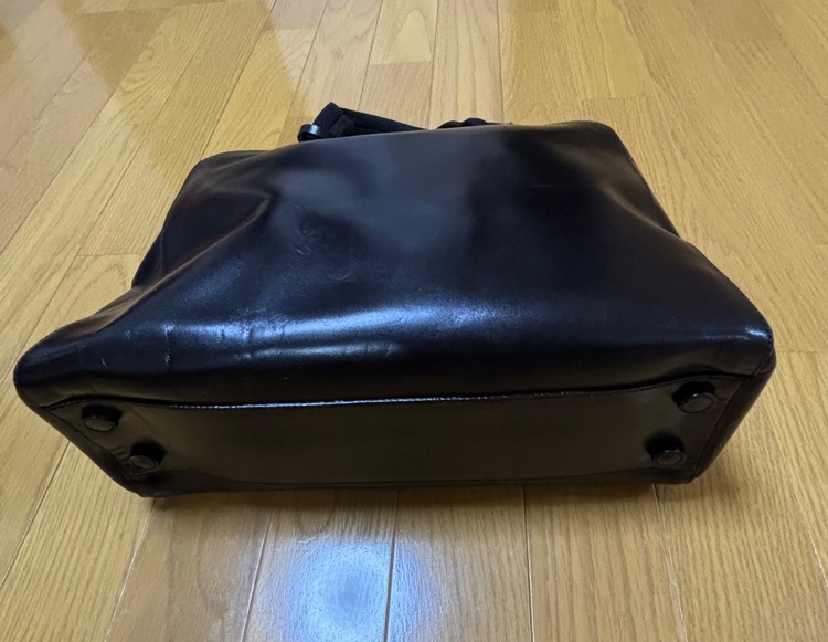 プラダ  （ブランドバッグ）の商品画像 - 査定依頼日：2026年1月30日 - 最高査定価格：15,000円