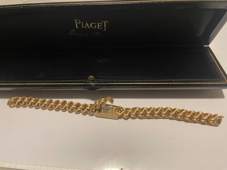 ピアジェ その他 （高級時計）の商品画像 - 査定依頼日：2025年10月29日 - 最高査定価格：2,000,000円