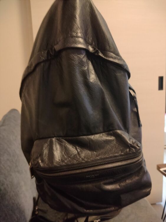 レザーリュック（ブランドバッグ）の商品画像 - 査定依頼日：2025年10月8日 - 最高査定価格：55,000円