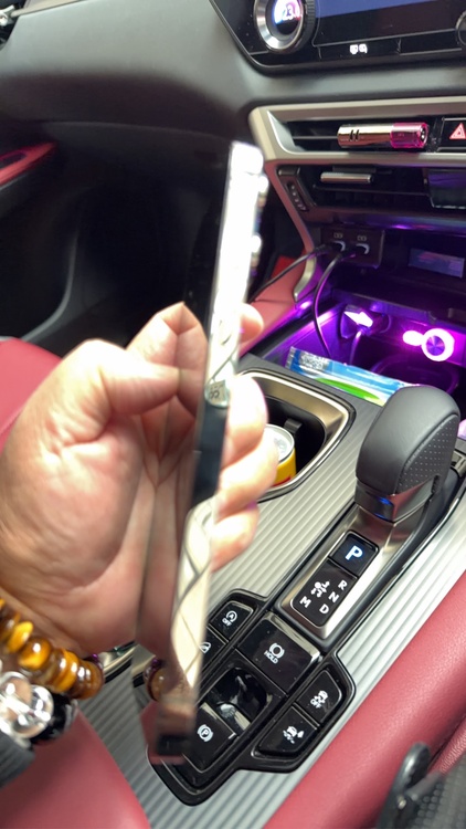 iPhone 13 Pro Max 256GB SIMフリー（スマホ）の商品画像 - 査定依頼日：2025年12月26日 - 最高査定価格：61,000円