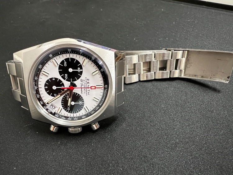 エル・プリメロA384（高級時計）の商品画像 - 査定依頼日：2025年12月10日 - 最高査定価格：730,000円