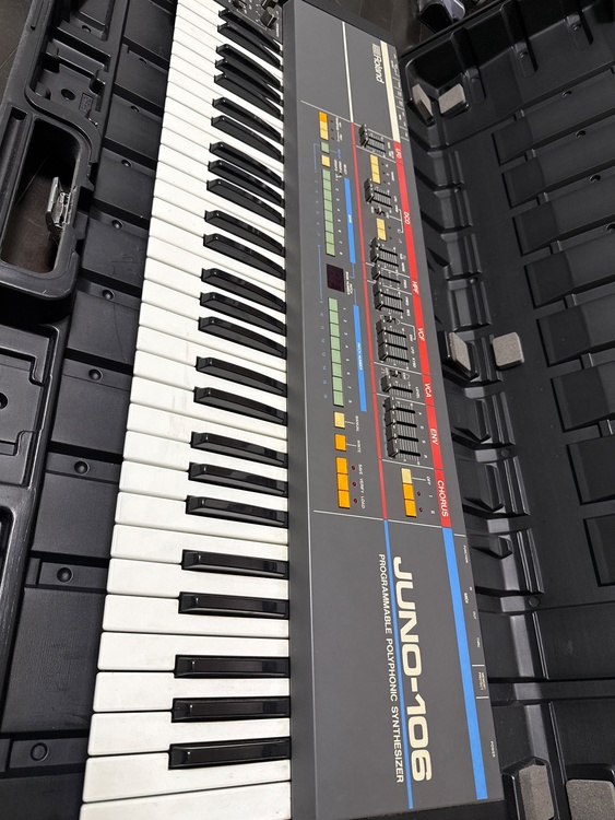 JUNO106（ピアノ・楽器・PA機材）の商品画像 - 査定依頼日：2026年7月25日 - 最高査定価格：90,000円