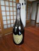 シャンパン ドン・ペリニヨン （お酒）の商品画像 - 査定依頼日：2025年5月30日 - 最高査定価格：21,000円