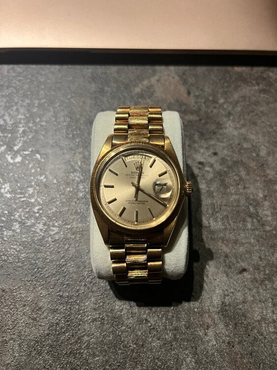 1807（高級時計）の商品画像 - 査定依頼日：2025年2月21日 - 最高査定価格：1,700,000円