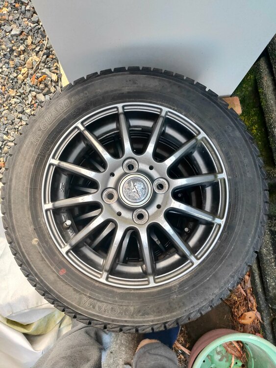 155/65 R13 730（カー用品）の商品画像 - 査定依頼日：2025年12月20日 - 最高査定価格：5,000円