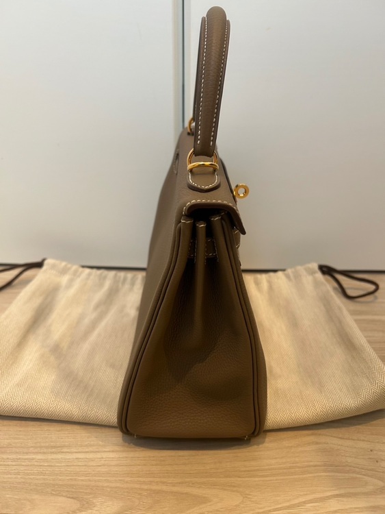 25cm B刻印 エトゥープ ゴールド金具 （ブランドバッグ）の商品画像 - 査定依頼日：2025年8月26日 - 最高査定価格：2,750,000円