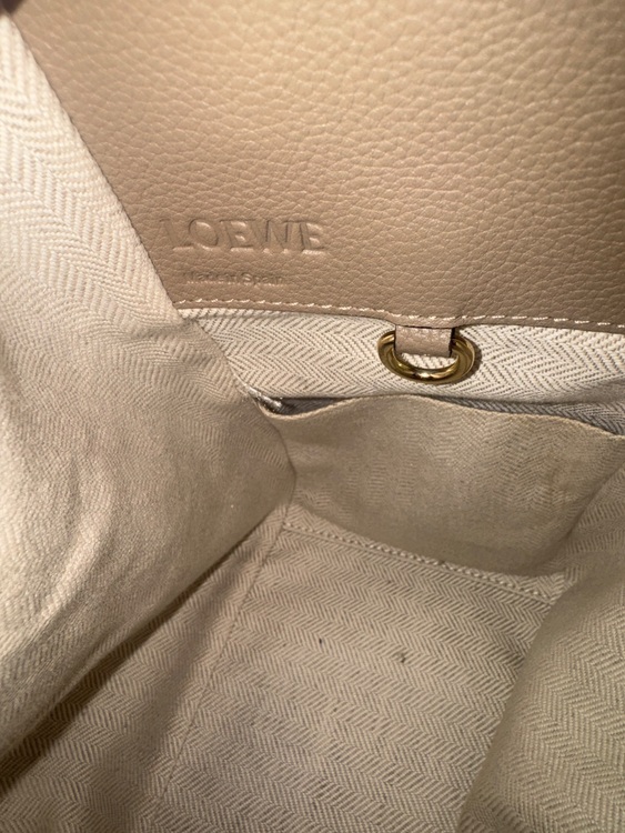 ロエベ、ハンモック（ブランドバッグ）の商品画像 - 査定依頼日：2025年8月13日 - 最高査定価格：100,000円