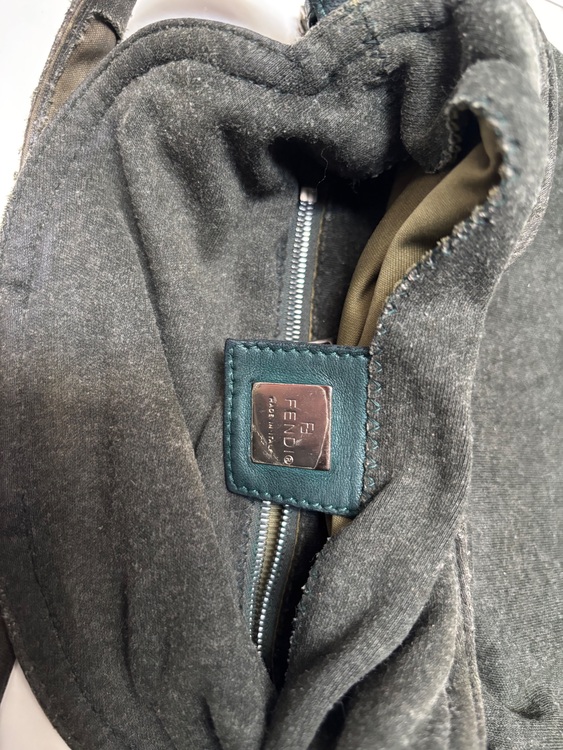 カバン（ブランドバッグ）の商品画像 - 査定依頼日：2025年9月7日 - 最高査定価格：33,000円