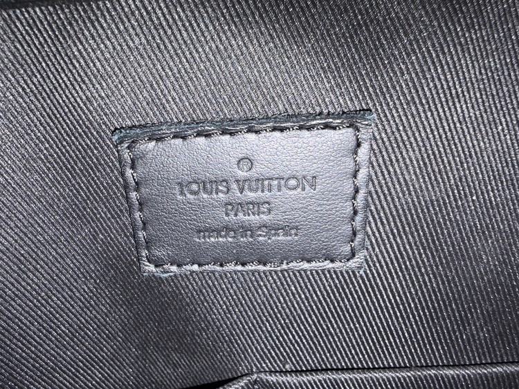 テイクオフ　トート（ブランドバッグ）の商品画像 - 査定依頼日：2025年12月11日 - 最高査定価格：230,000円