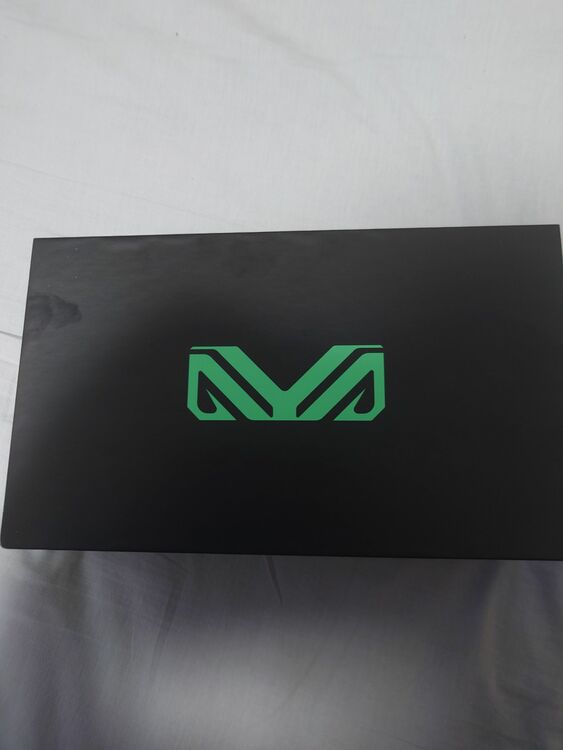 AYANEO 2021 AMD RYZEN5 4500U（ゲーム機本体・ゲームソフト）の商品画像 - 査定依頼日：2025年6月11日 - 最高査定価格：20,000円