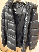 MONCLER/モンクレール/CLAIR GIUBBOTTO/フード付きダウンジ（古着・ファッション）の商品画像 - 査定依頼日：2026年9月9日 - 最高査定価格：75,000円