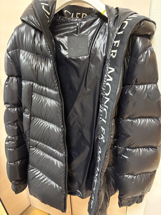 MONCLER/モンクレール/CLAIR GIUBBOTTO/フード付きダウンジ（古着・ファッション）の商品画像 - 査定依頼日：2026年9月9日 - 最高査定価格：75,000円