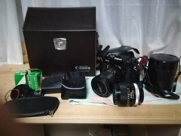 キャノンF‐１ レンズFD（カメラ）の商品画像 - 査定依頼日：2026年3月18日 - 最高査定価格：40,000円