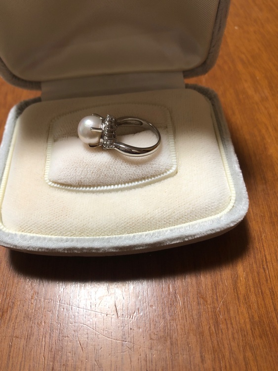 パールプラチナリング（金・貴金属）の商品画像 - 査定依頼日：2025年12月1日 - 最高査定価格：100,000円