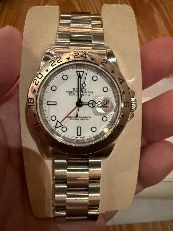 ロレックス エクスプローラー 1657（高級時計）の商品画像 - 査定依頼日：2025年4月22日 - 最高査定価格：1,050,000円