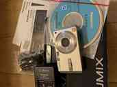 Panasonic LUMIX（カメラ）の商品画像 - 査定依頼日：2019年8月11日 - 最高査定価格：500円