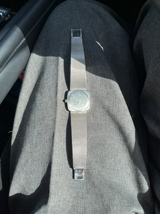 OMEGA DE VILLE QUARTZ（高級時計）の商品画像 - 査定依頼日：2025年5月7日 - 最高査定価格：25,000円