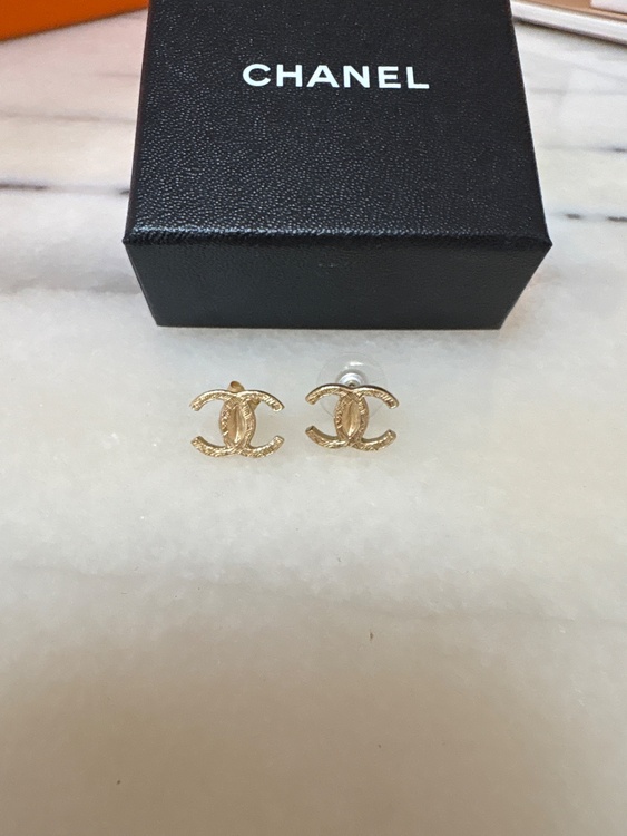 CHANEL（金・貴金属）の商品画像 - 査定依頼日：2026年10月6日 - 最高査定価格：40,000円