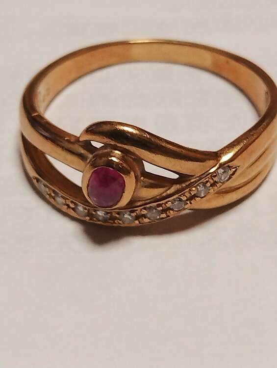 18金ルビーリング（宝石）の商品画像 - 査定依頼日：2025年4月2日 - 最高査定価格：60,000円