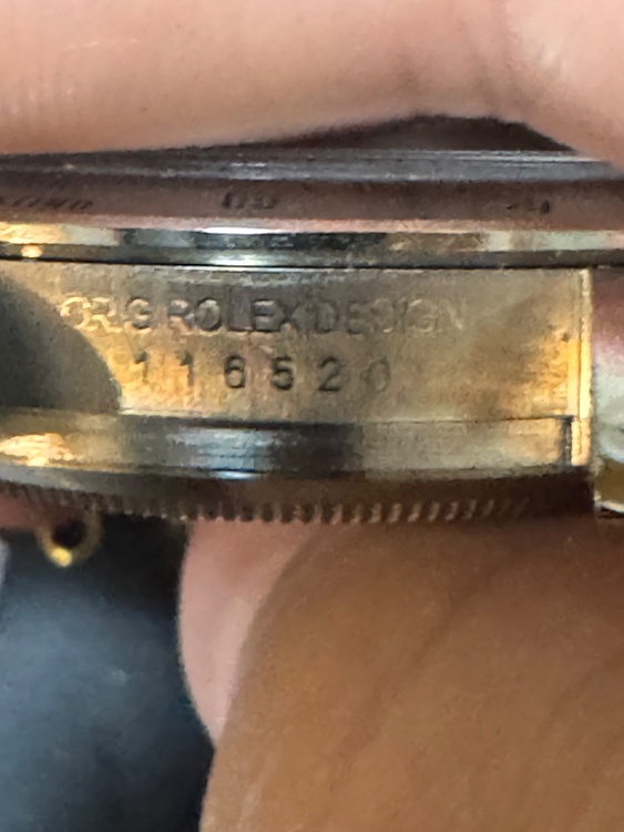 ロレックスデイトナ（高級時計）の商品画像 - 査定依頼日：2026年10月2日 - 最高査定価格：3,700,000円
