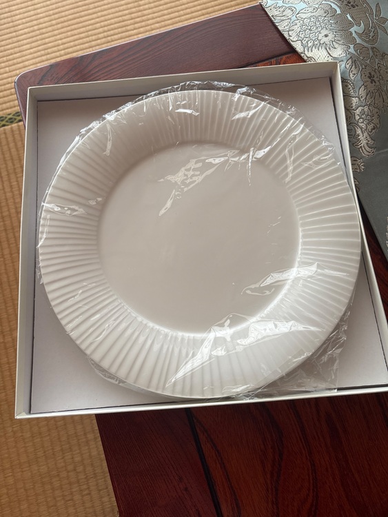 ノリタケ　大皿（食器）の商品画像 - 査定依頼日：2025年9月3日 - 最高査定価格：2,000円