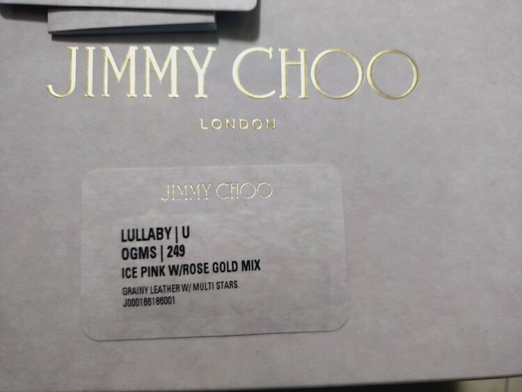 ジミーチュウ  （ブランドバッグ）の商品画像 - 査定依頼日：2026年1月8日 - 最高査定価格：22,000円