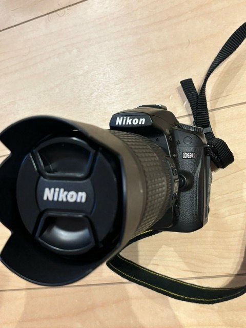 D90（カメラ）の商品画像 - 査定依頼日：2026年10月2日 - 最高査定価格：10,000円