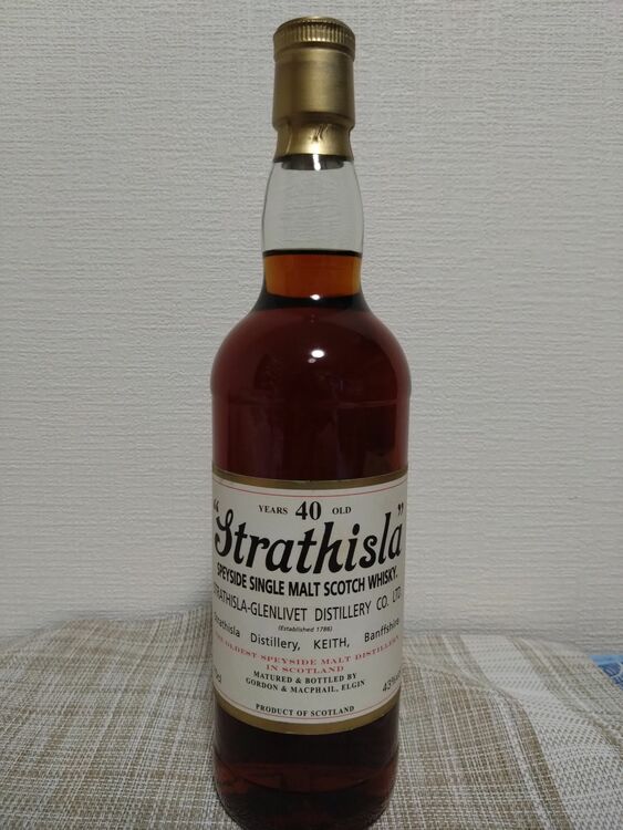 ストラスアイラ　40年（お酒）の商品画像 - 査定依頼日：2025年7月9日 - 最高査定価格：373,000円