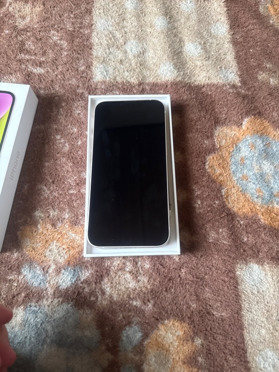 iPhone iPhone 14 128GB SIMフリー（スマホ）の商品画像 - 査定依頼日：2026年7月25日 - 最高査定価格：50,000円