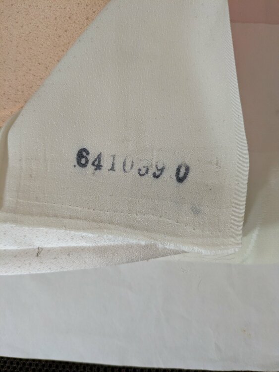 正絹の着物（未使用）と帯（着物）の商品画像 - 査定依頼日：2026年4月20日 - 最高査定価格：8,000円