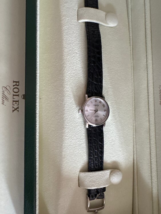 ロレックス その他 6110/（高級時計）の商品画像 - 査定依頼日：2025年2月16日 - 最高査定価格：580,000円