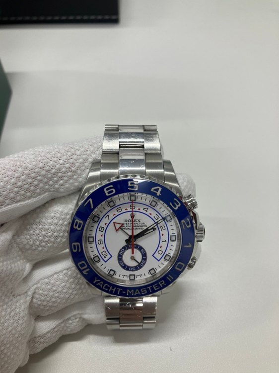 ヨットマスターⅡ（高級時計）の商品画像 - 査定依頼日：2022年9月17日 - 最高査定価格：2,150,000円