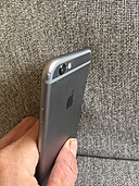 A1586（スマホ）の商品画像 - 査定依頼日：2020年4月13日 - 最高査定価格：3,000円