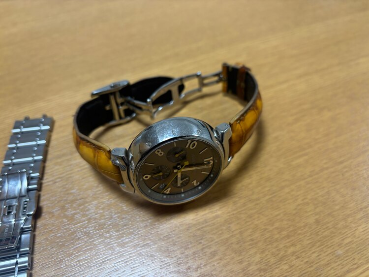 その他 その他 ルイヴィトンタンブールQ1122（高級時計）の商品画像 - 査定依頼日：2025年2月26日 - 最高査定価格：130,000円